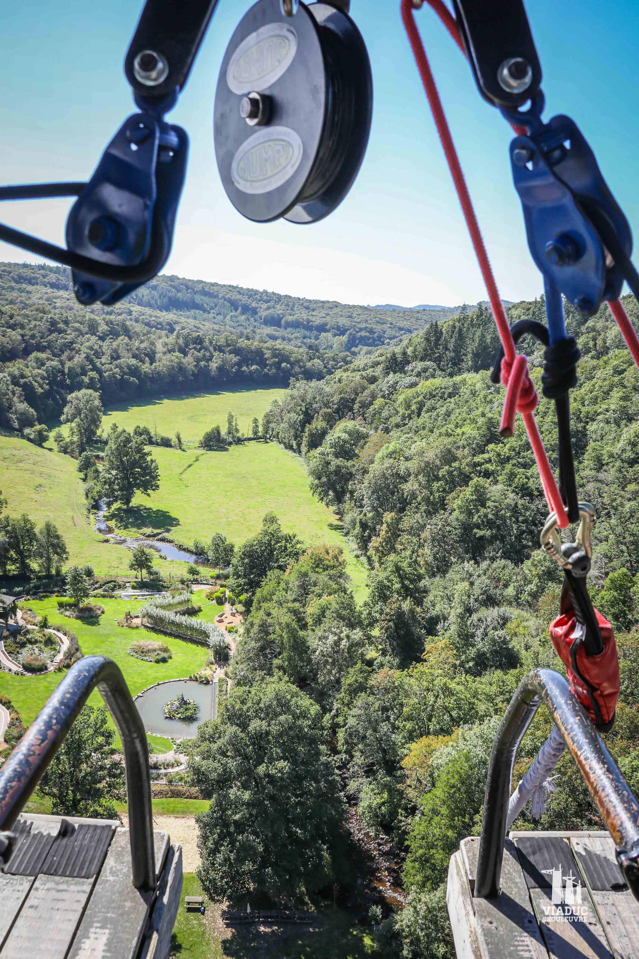 Vue sur le spot de saut depuis le Viaduc